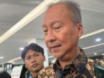 menteri-perindustrian-agus-gumiwang-usai-acaca-nev-summit-selasa-652025-cnbc-indonesiaferry-sandi-1746519020511_169_copy_520x352